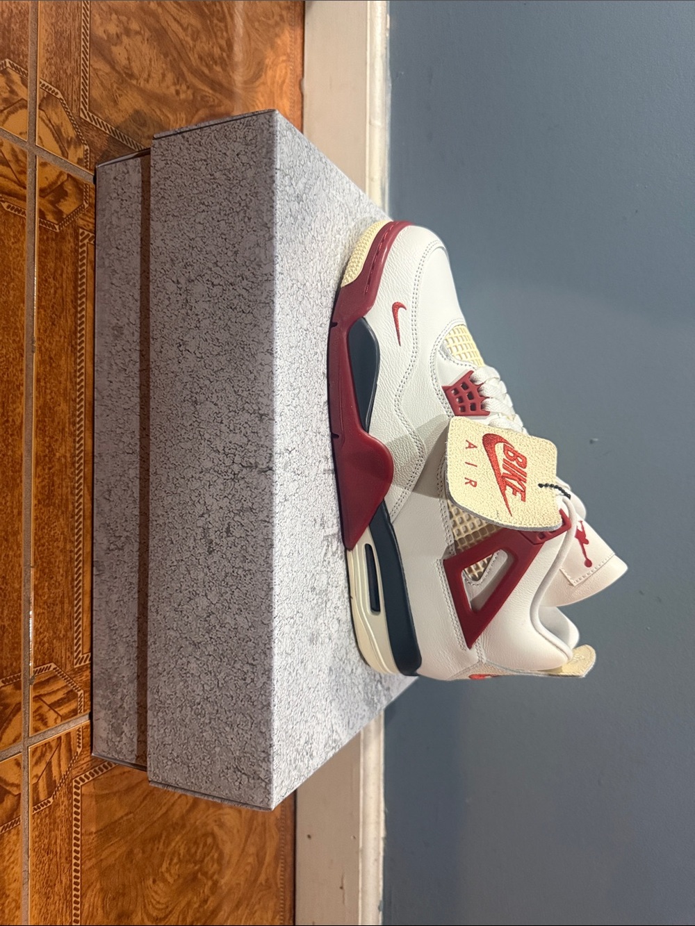 Air Jordan 4 Retro OG SP BA - Picture 4 of 7